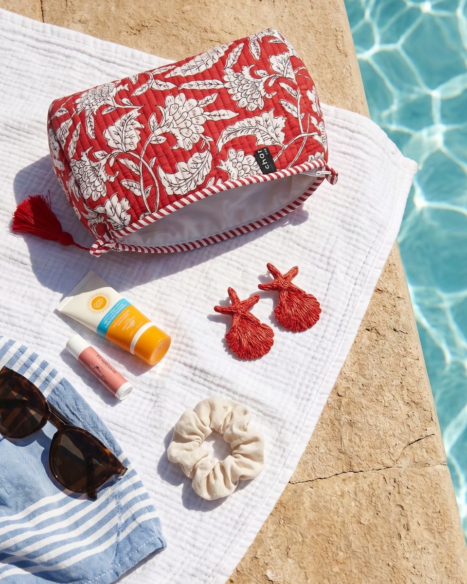 COASTAL GARDEN RED POUCH SET