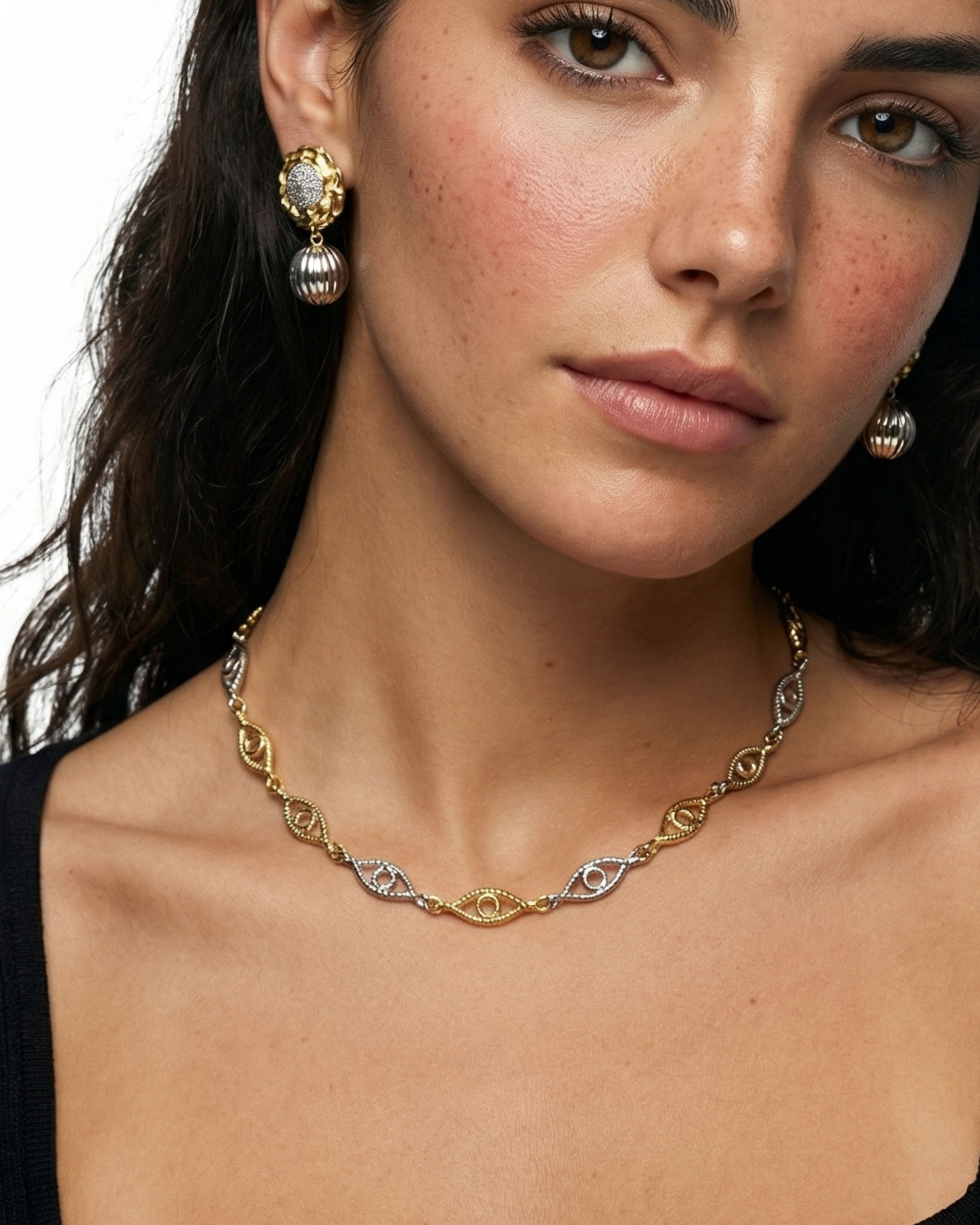 ETERNAL GAZE NECKLACE