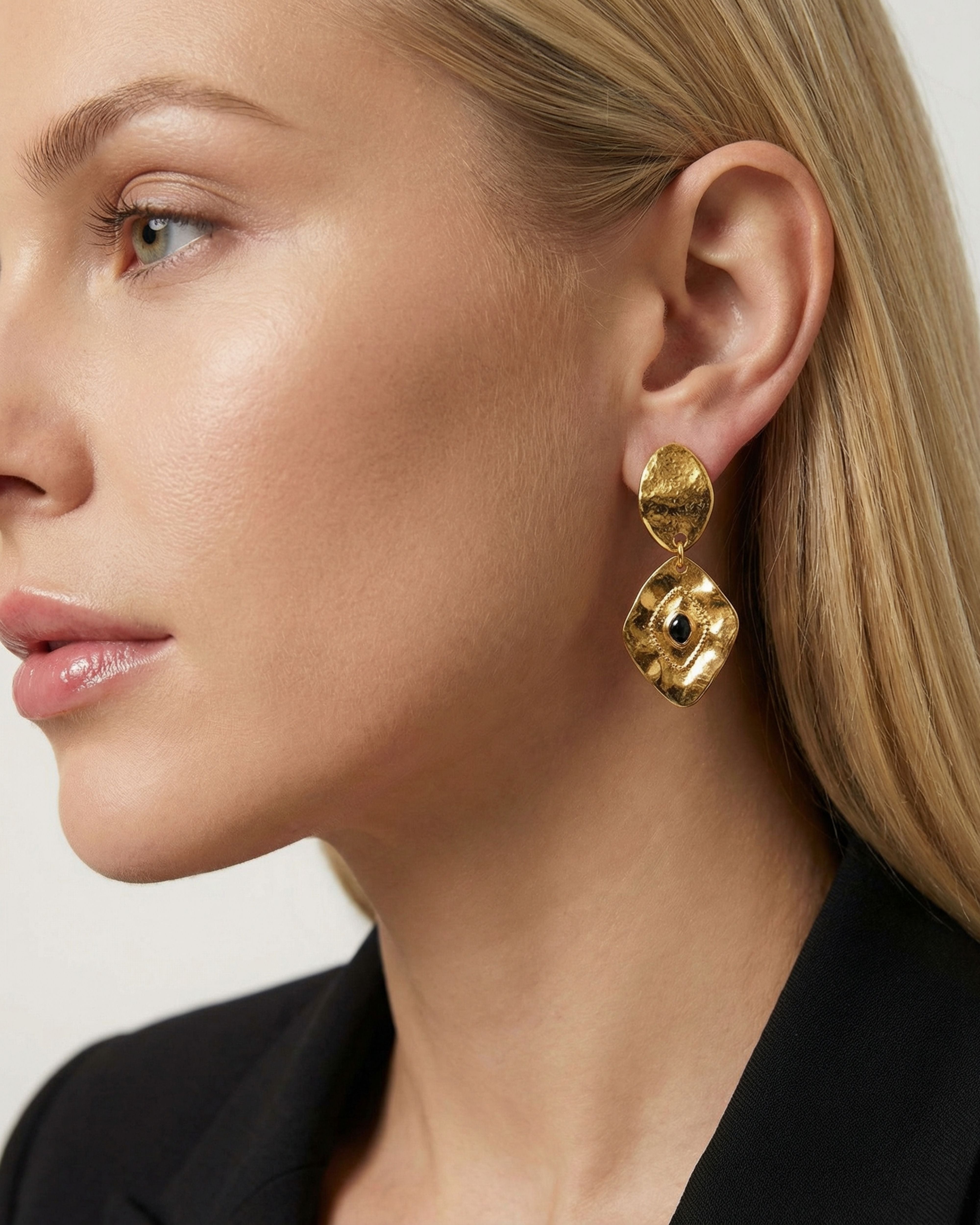 BLACK ORBIT EARRINGS