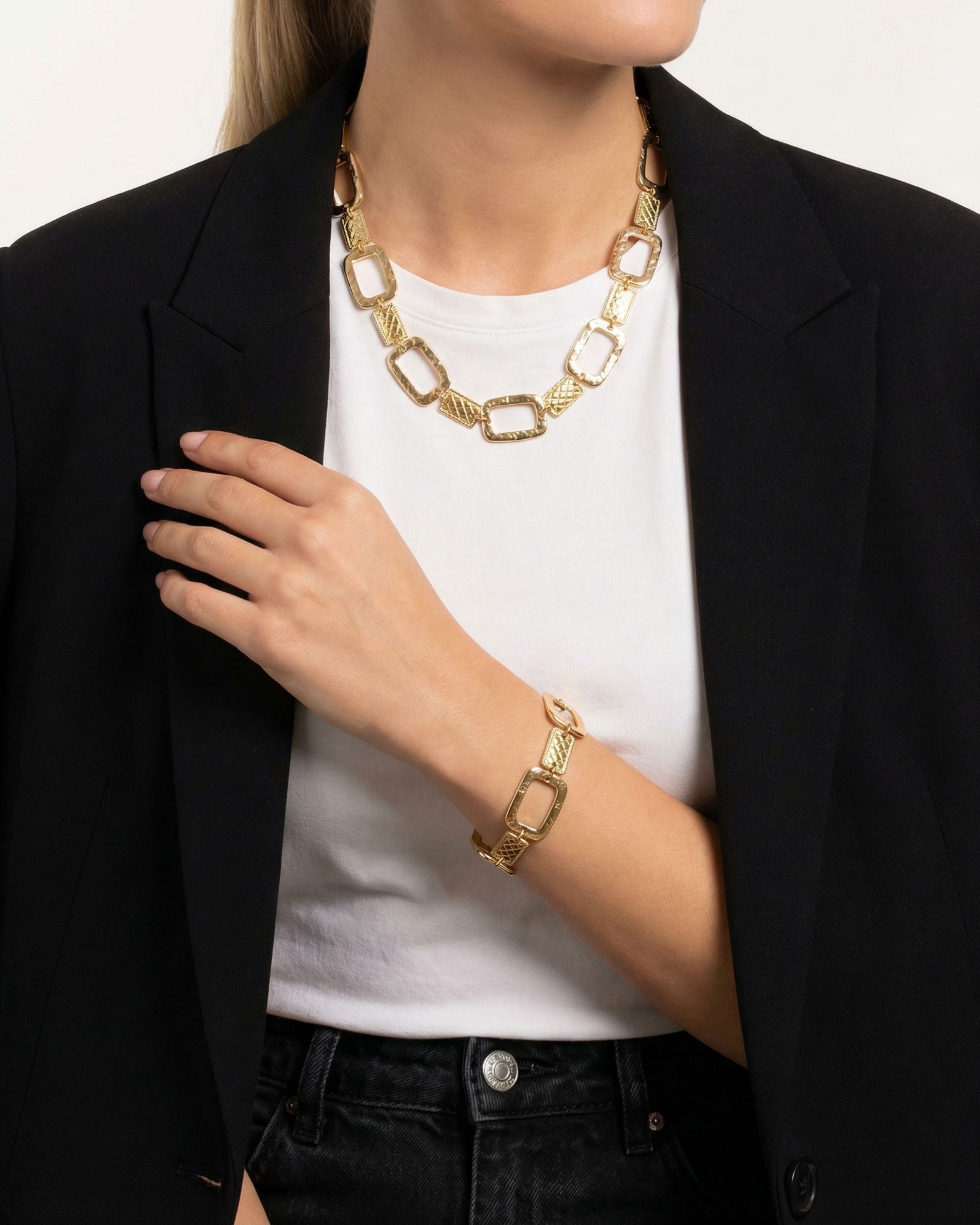 GOLDEN FRAME GOLD PLATED BRACELET