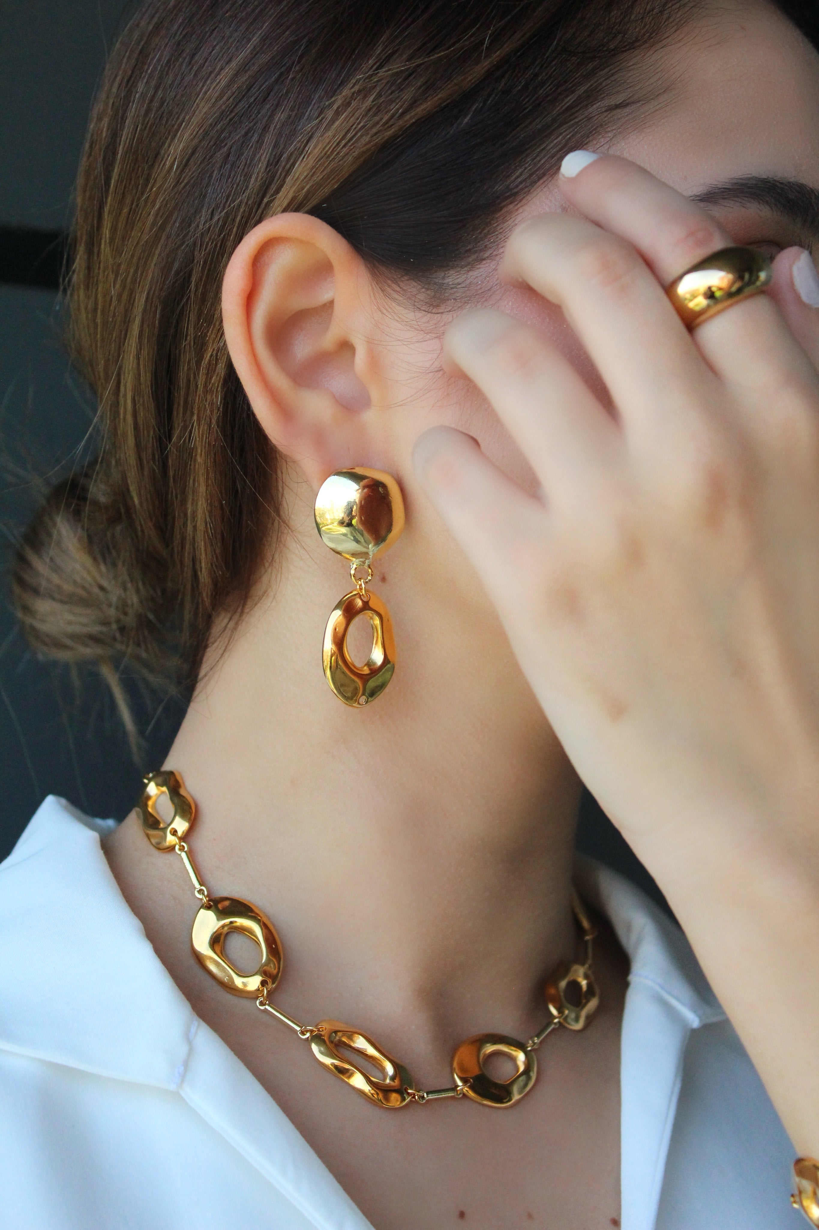 GOLDEN NOCTURNE EARRINGS