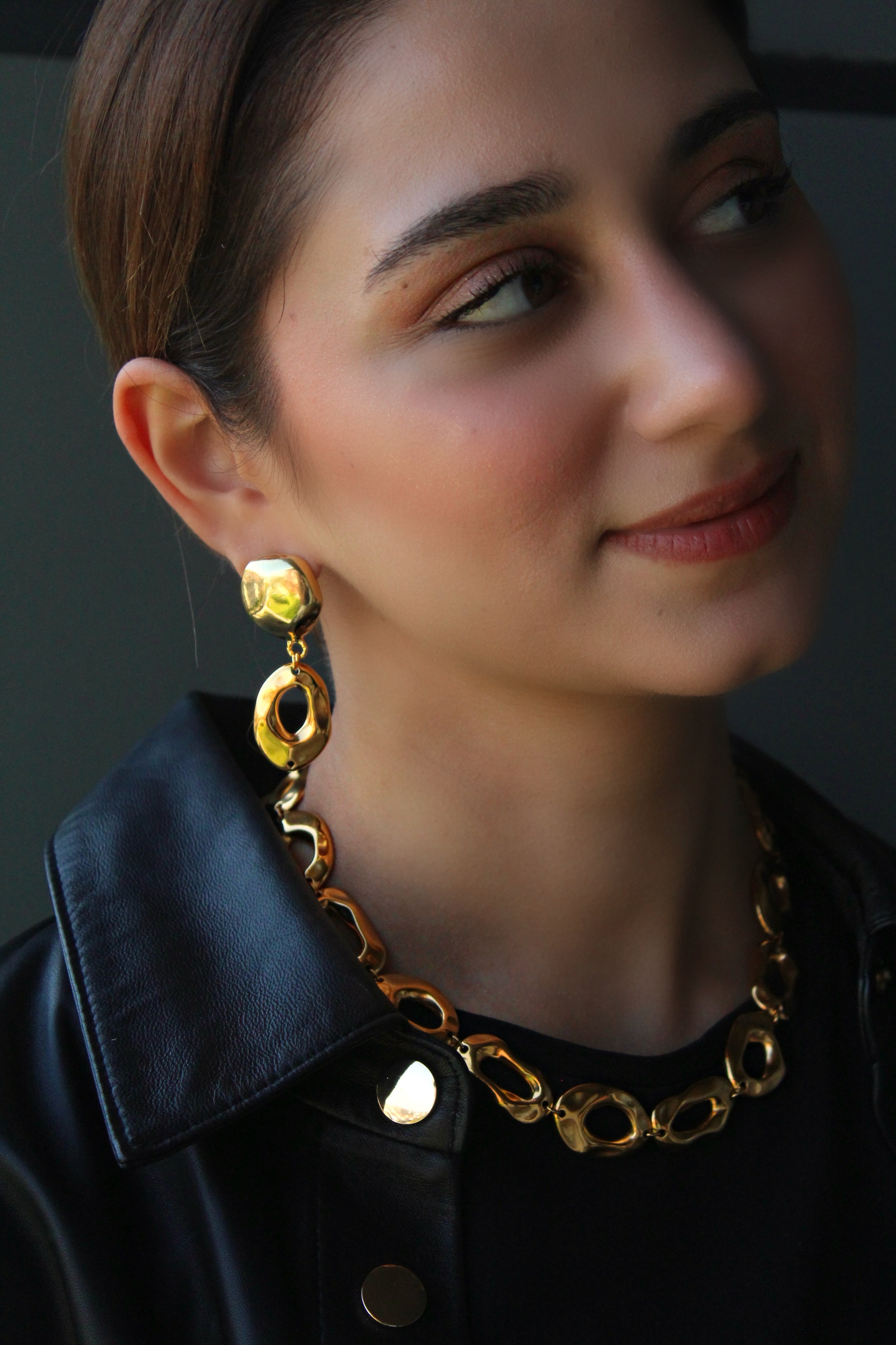 GOLDEN NOCTURNE EARRINGS