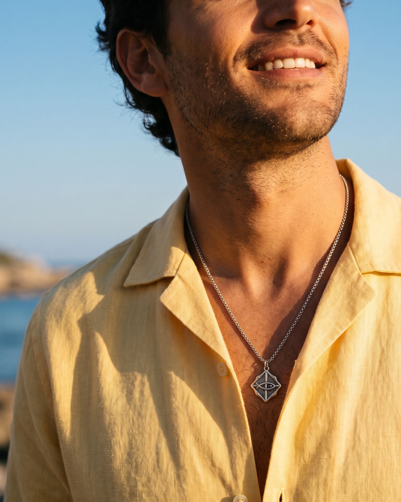 FISH CHAIN NECKLACE