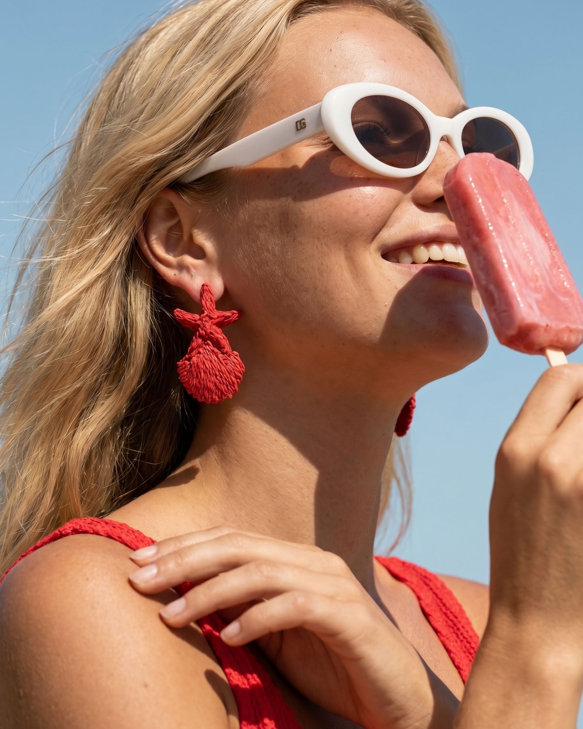 TIDE TREASURE RED EARRINGS