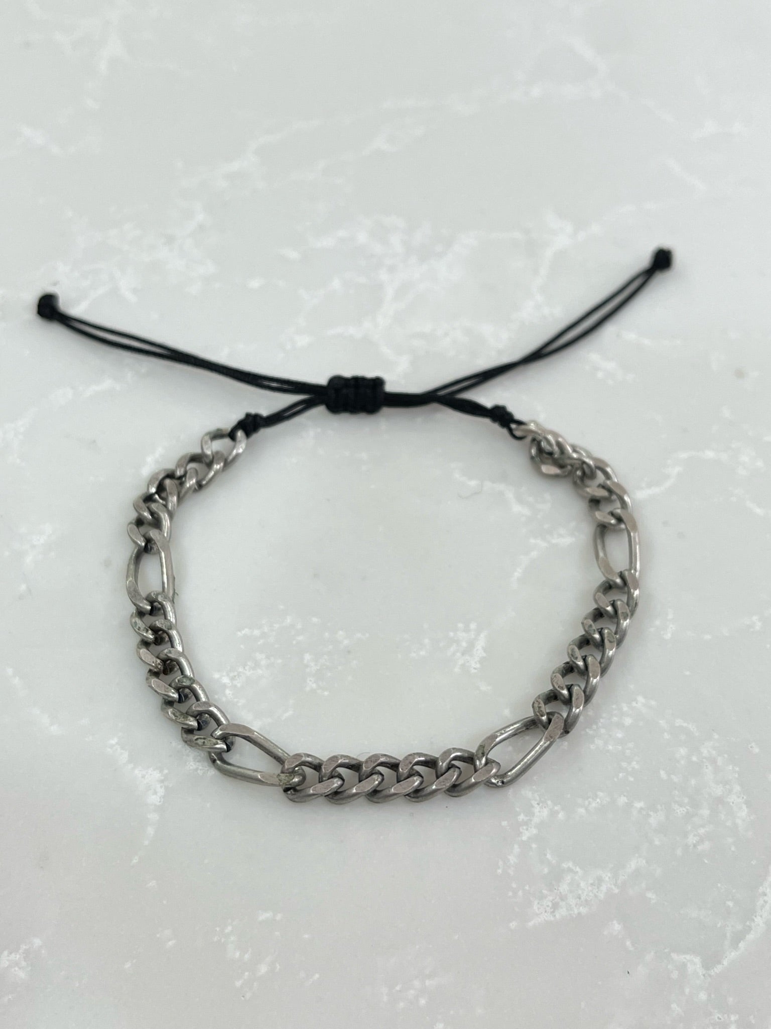SILVER CHAIN BRACELET