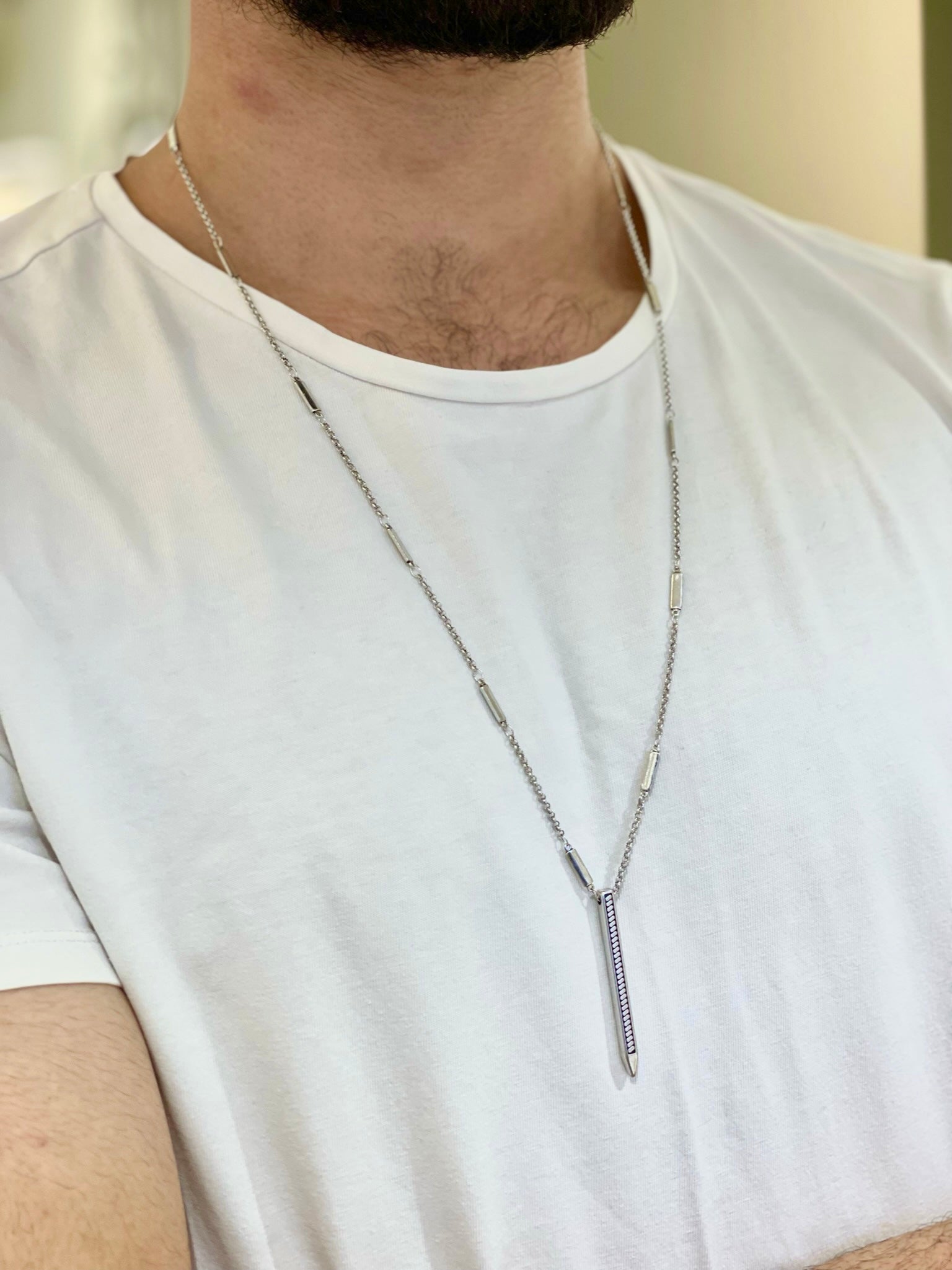 NAIL CHAIN NECKLACE
