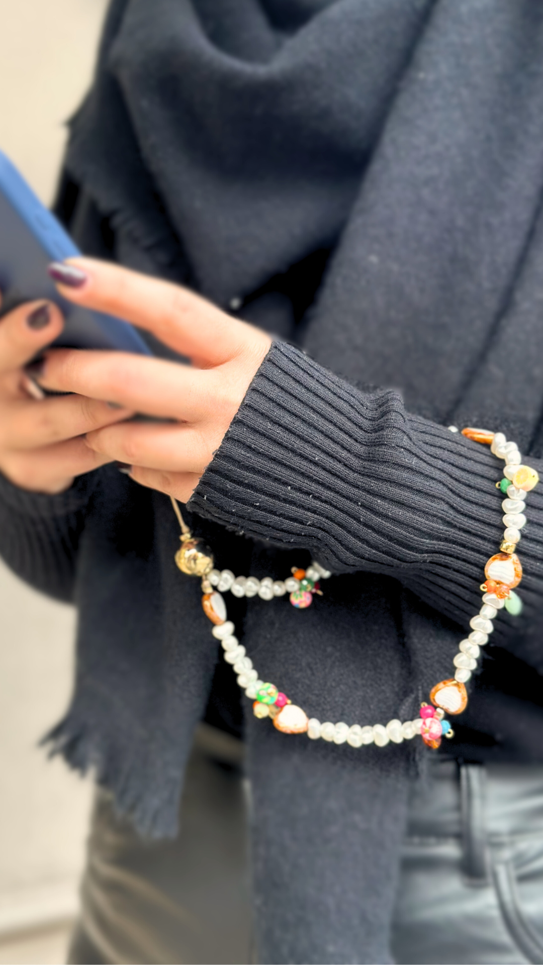 PEARL POP PHONE STRAP