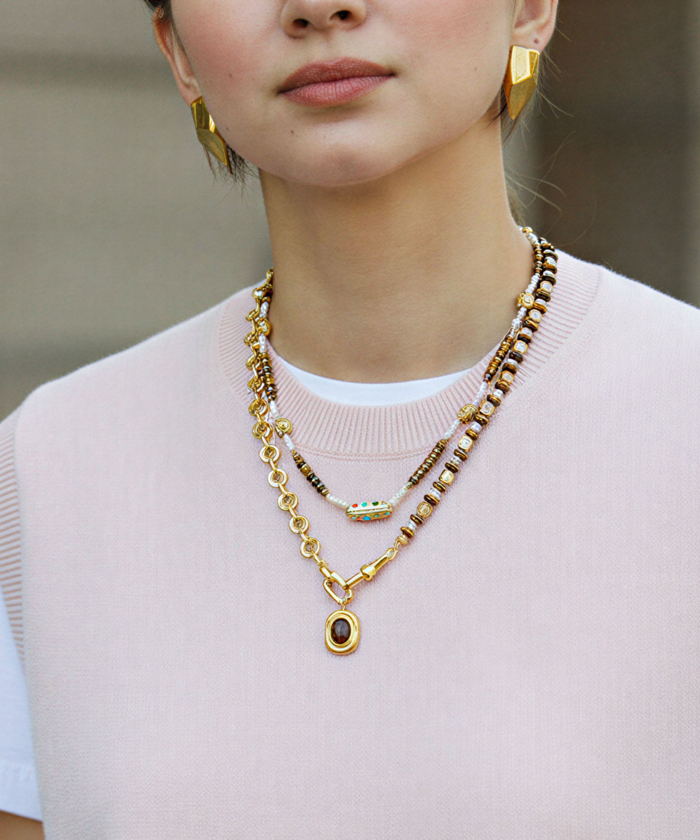 YOUR SIDE AMBER NECKLACE