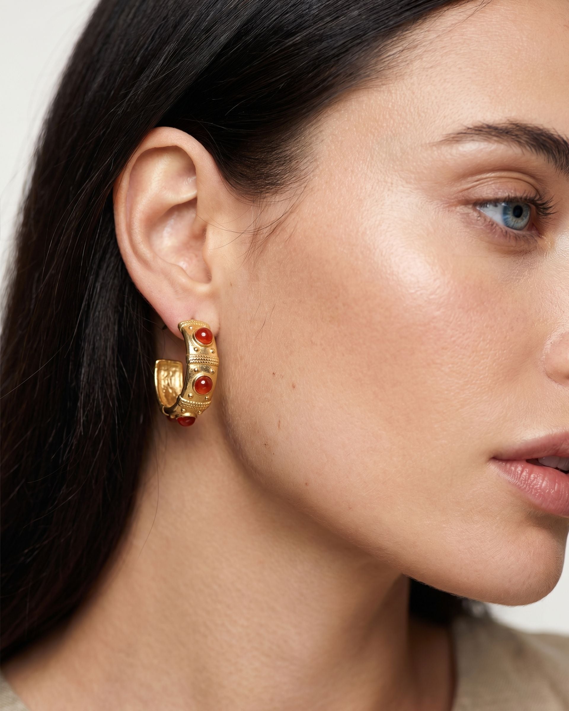 NOCTURNE AGATE HOOP EARRINGS