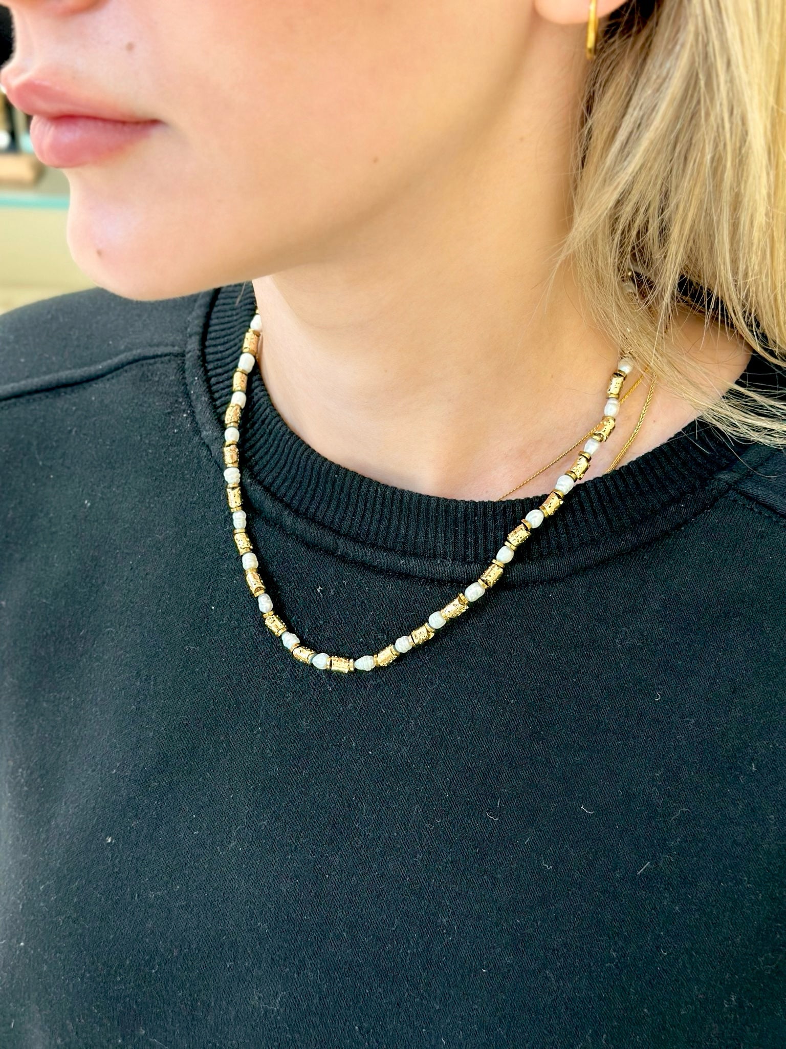 GOLDEN DREAM PEARL NECKLACE