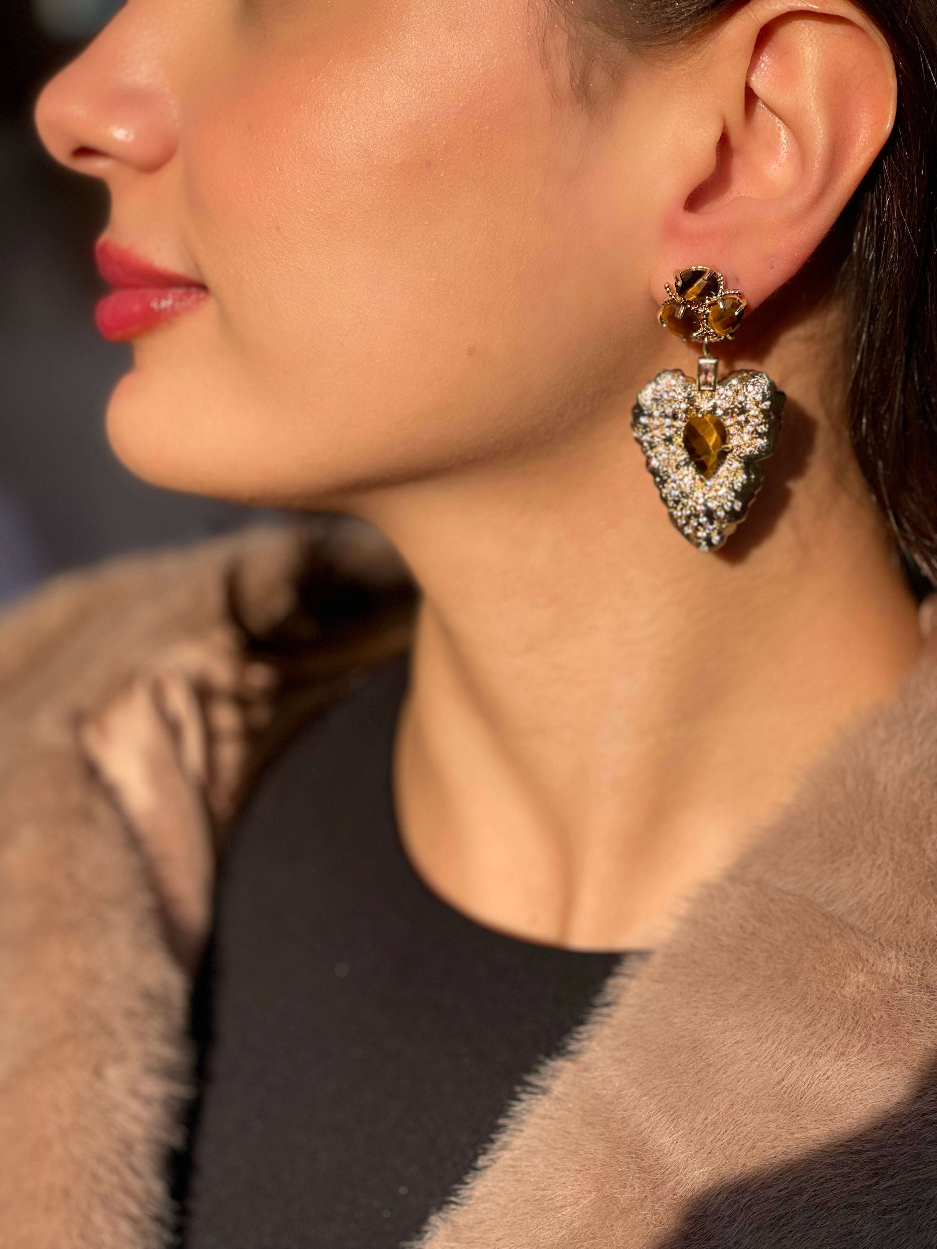 GOLDEN AMOUR TIGER EYE EARRINGS