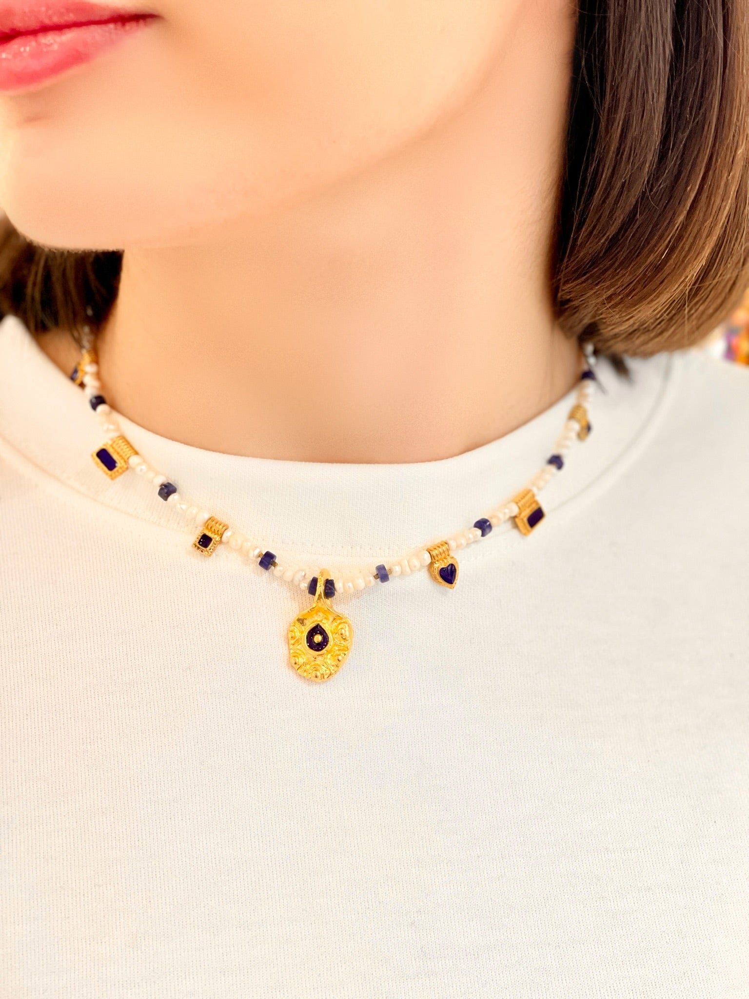 VINTAGE SONATA LAPIS PEARL NECKLACE