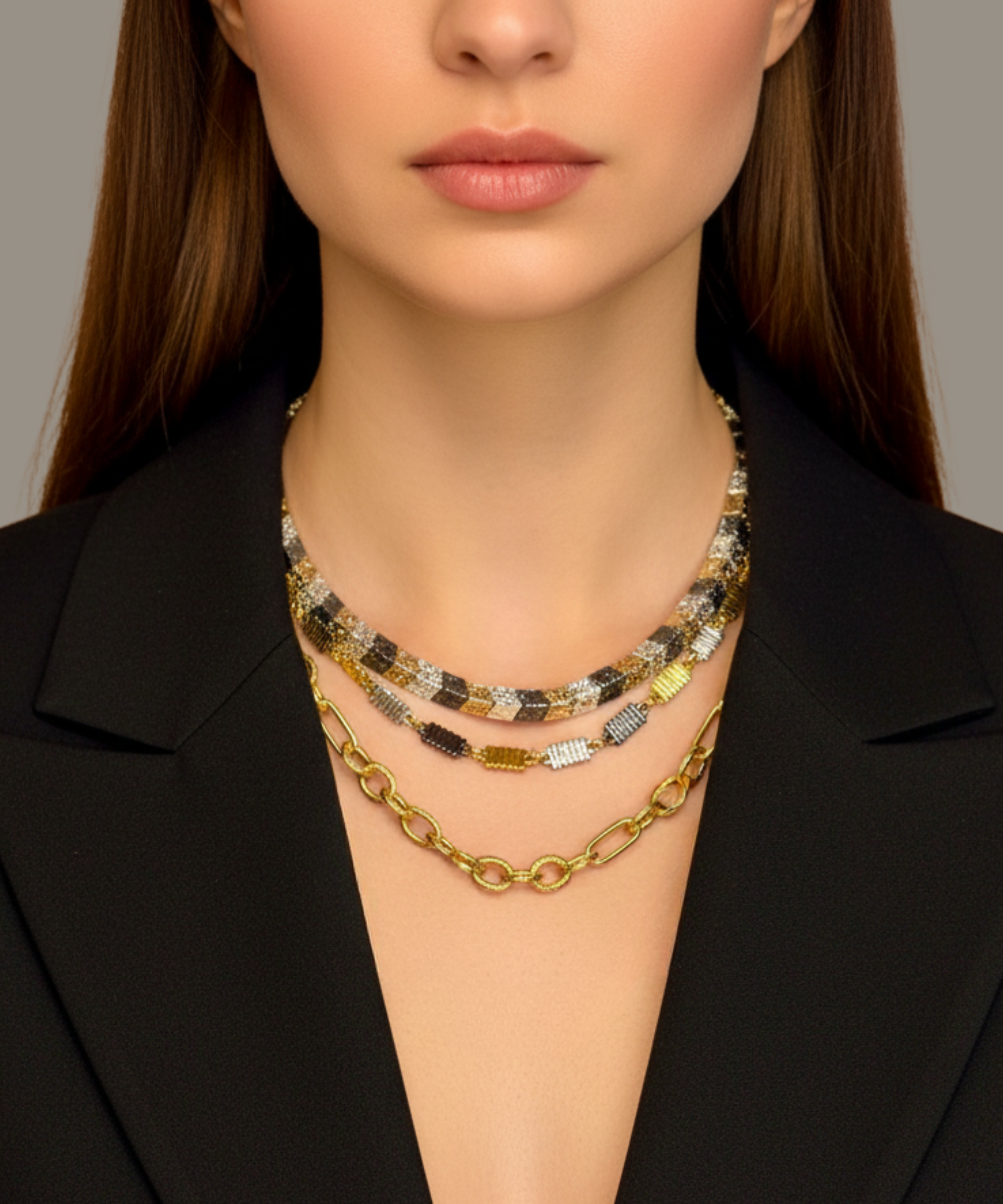 OLYMPIA LINK CHAIN NECKLACE