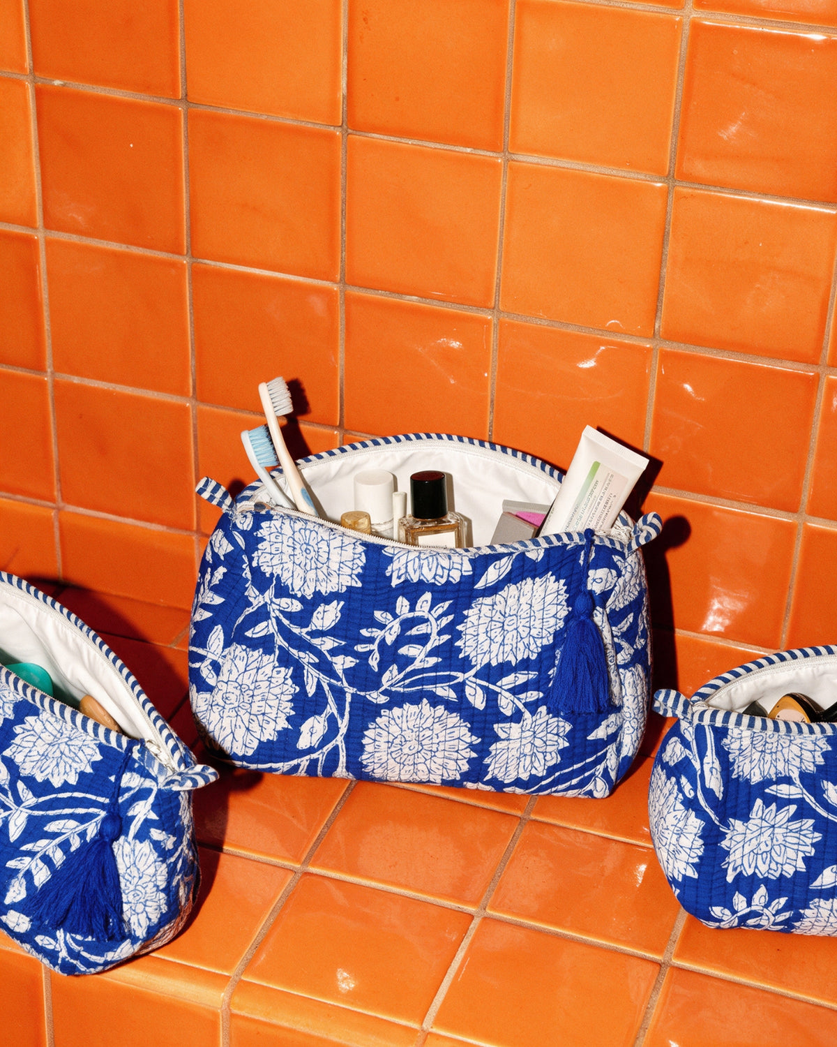 AZURA BLOOM POUCH SET