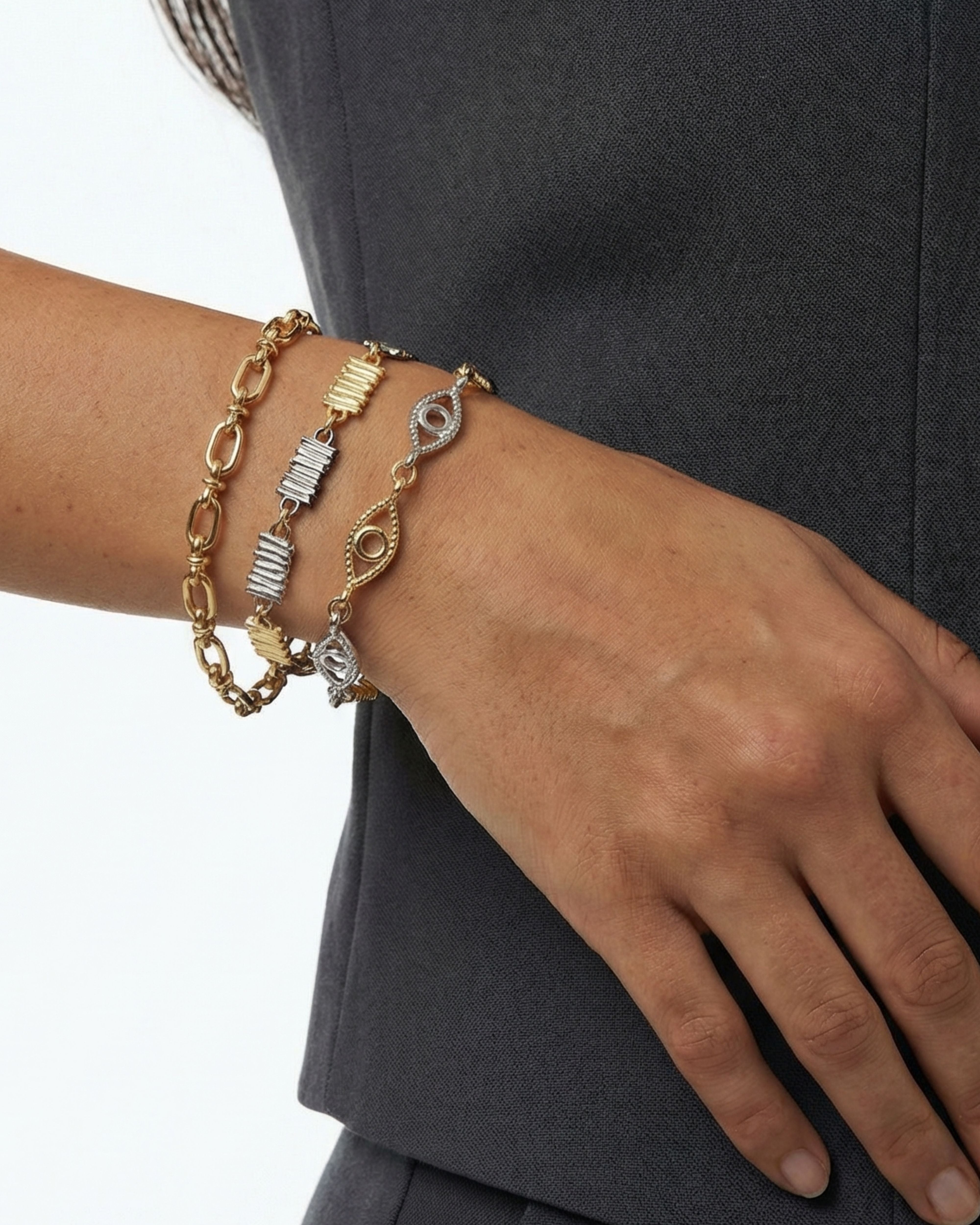 GENTLE TRINITY BRACELET