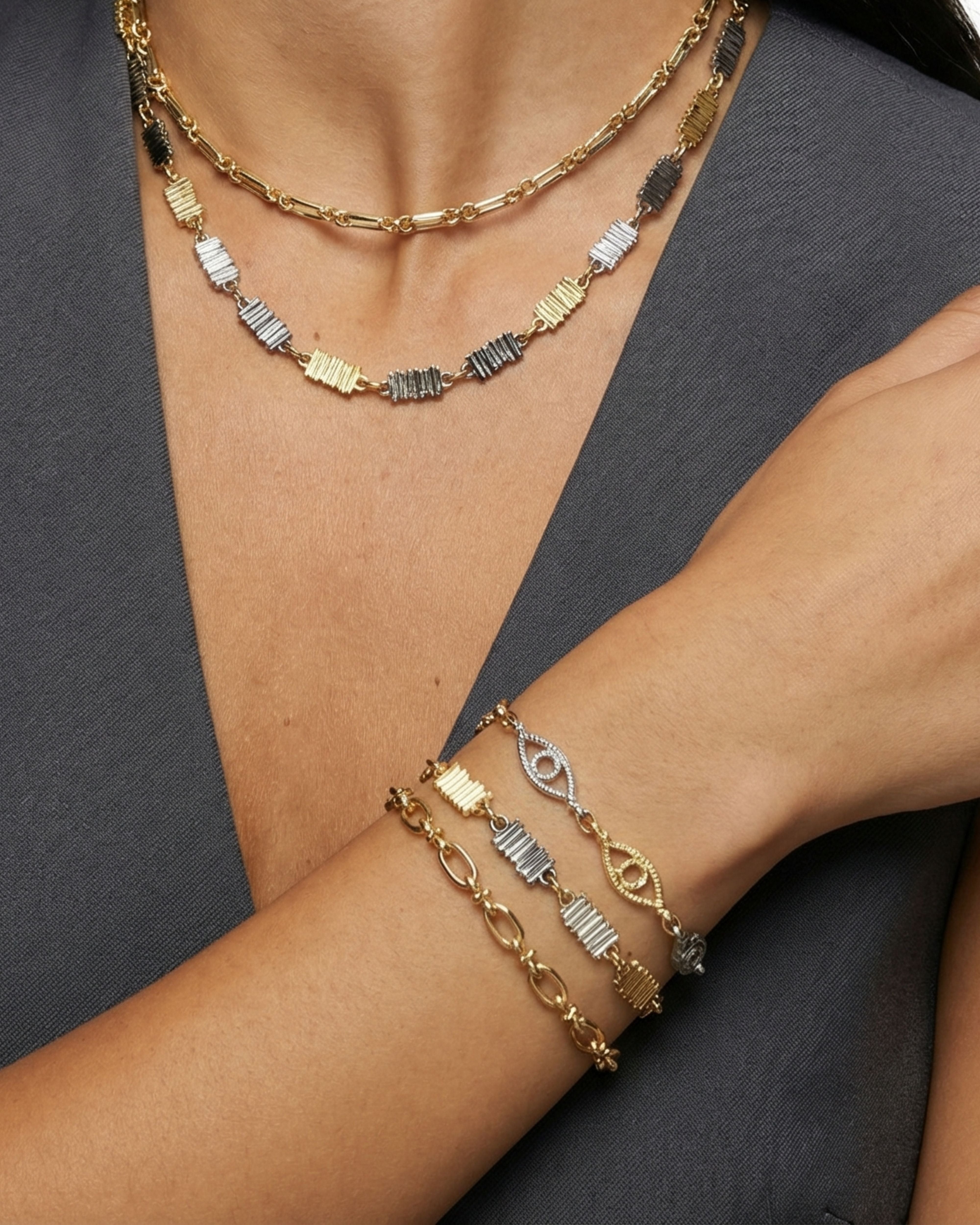 ETERNAL GAZE BRACELET