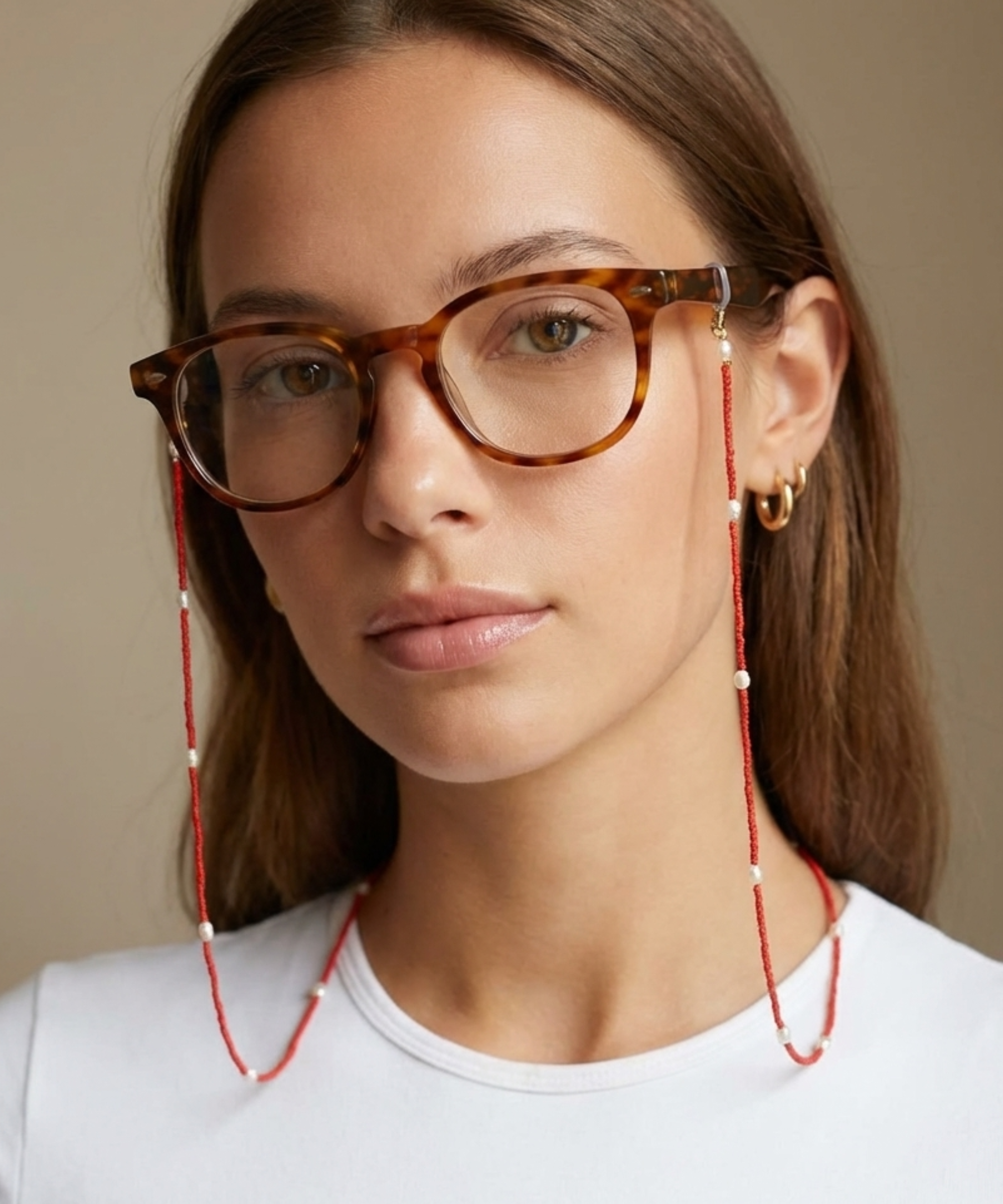 RED BEADED PEARL GLASSES CHAIN