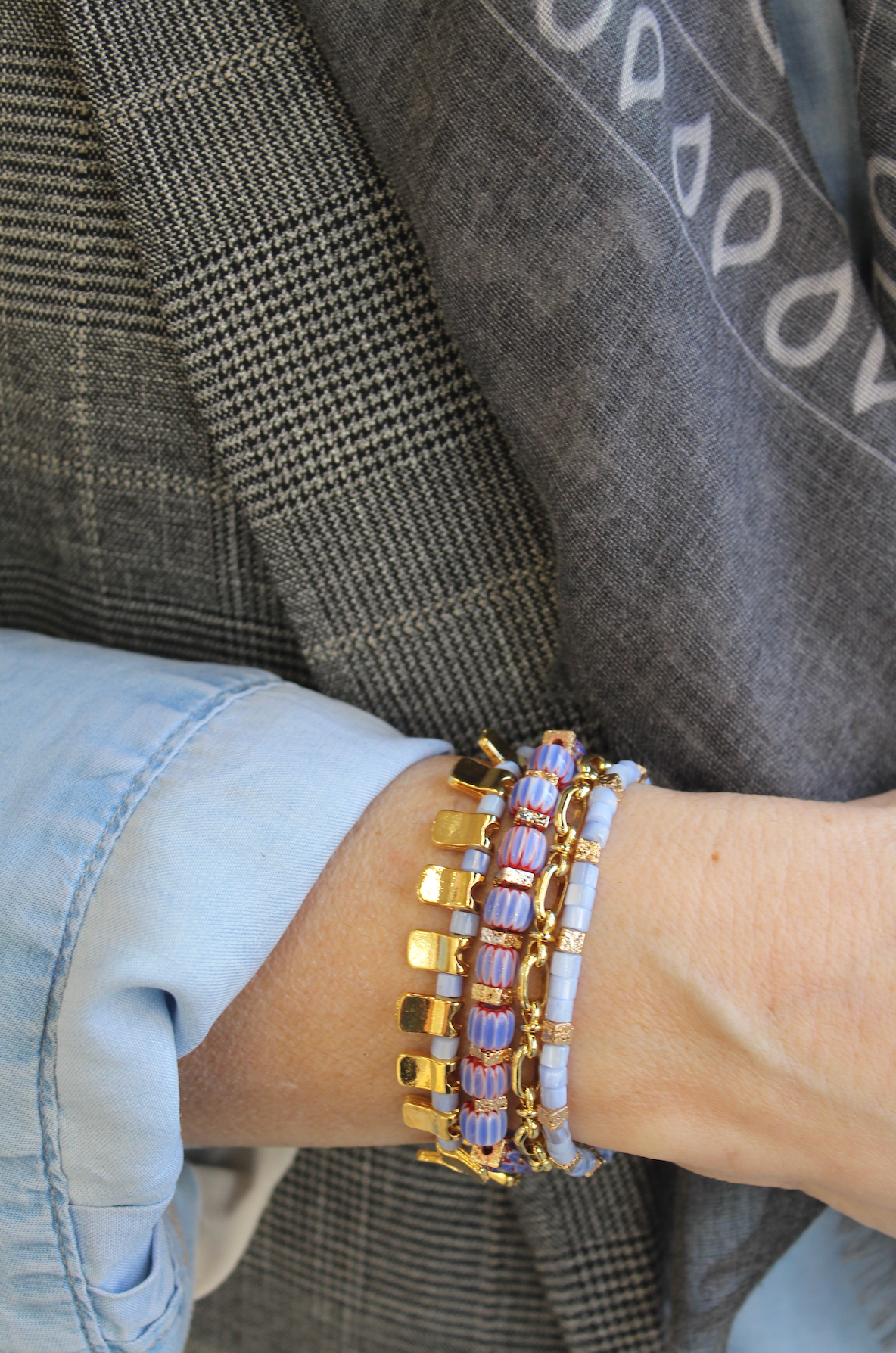 SPRING ESSENCE ICE BLUE BRACELET SET