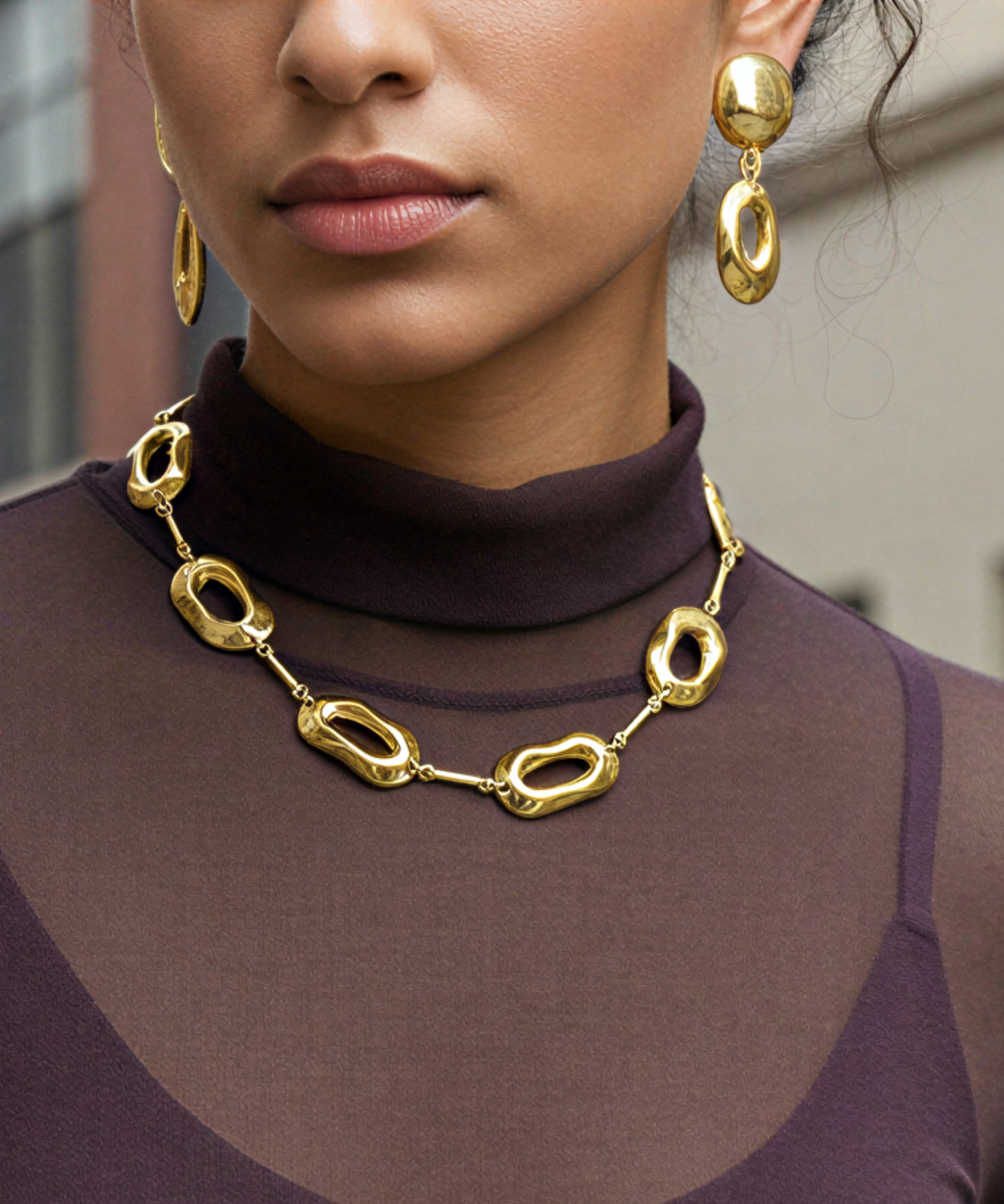 GOLDEN NOCTURNE EARRINGS