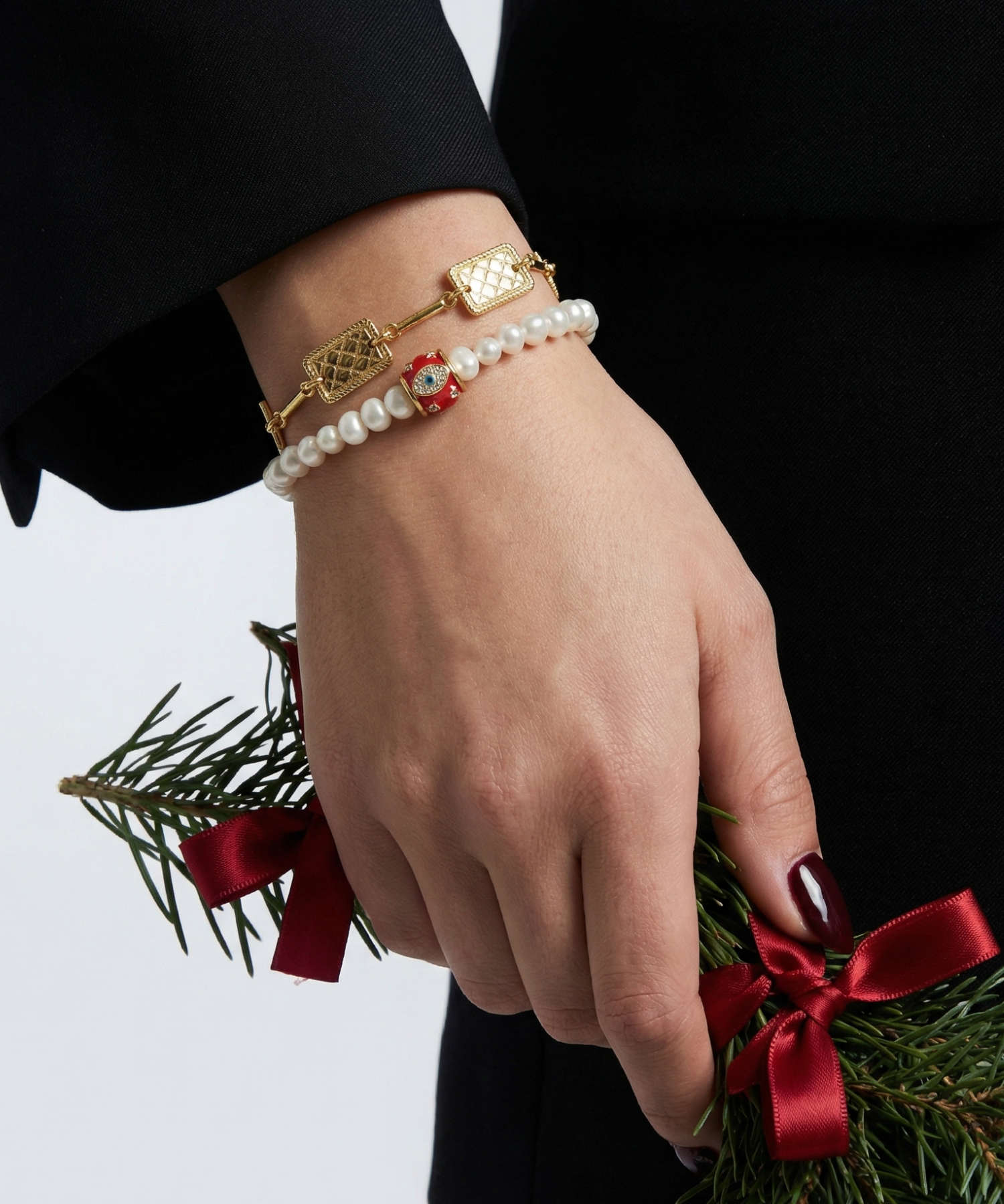 PEARL GALAXY RED BRACELET