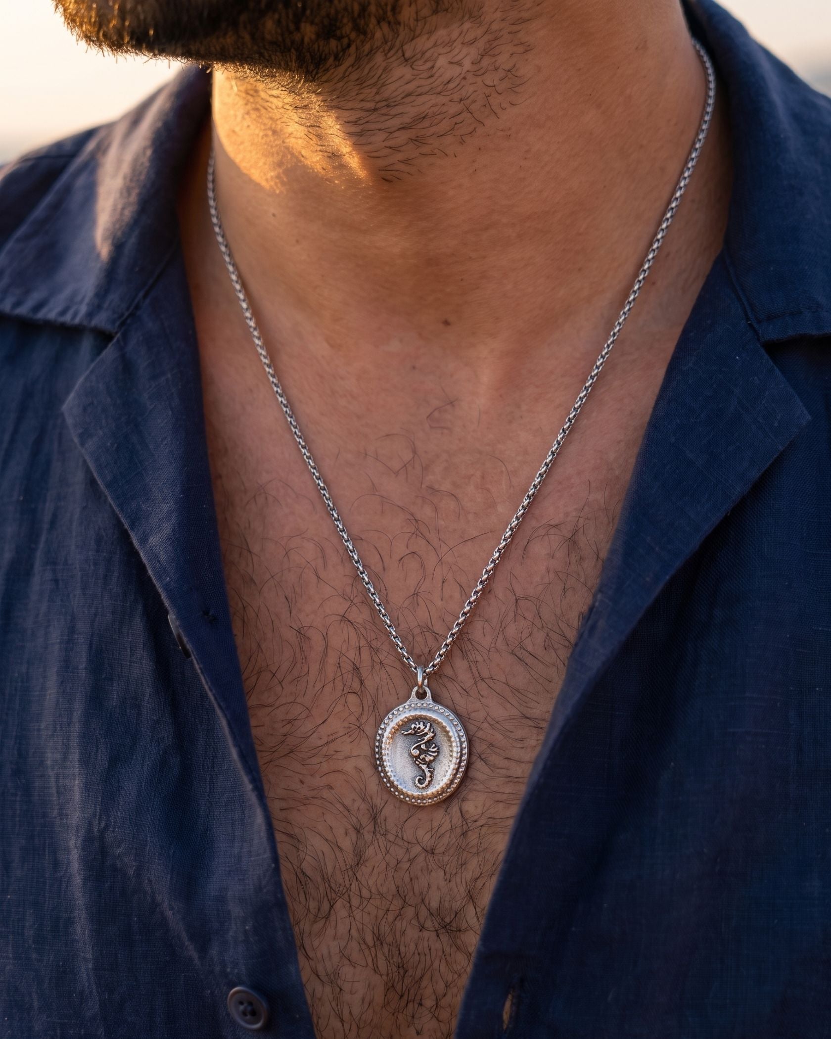 SEAHORSE CHAIN NECKLACE