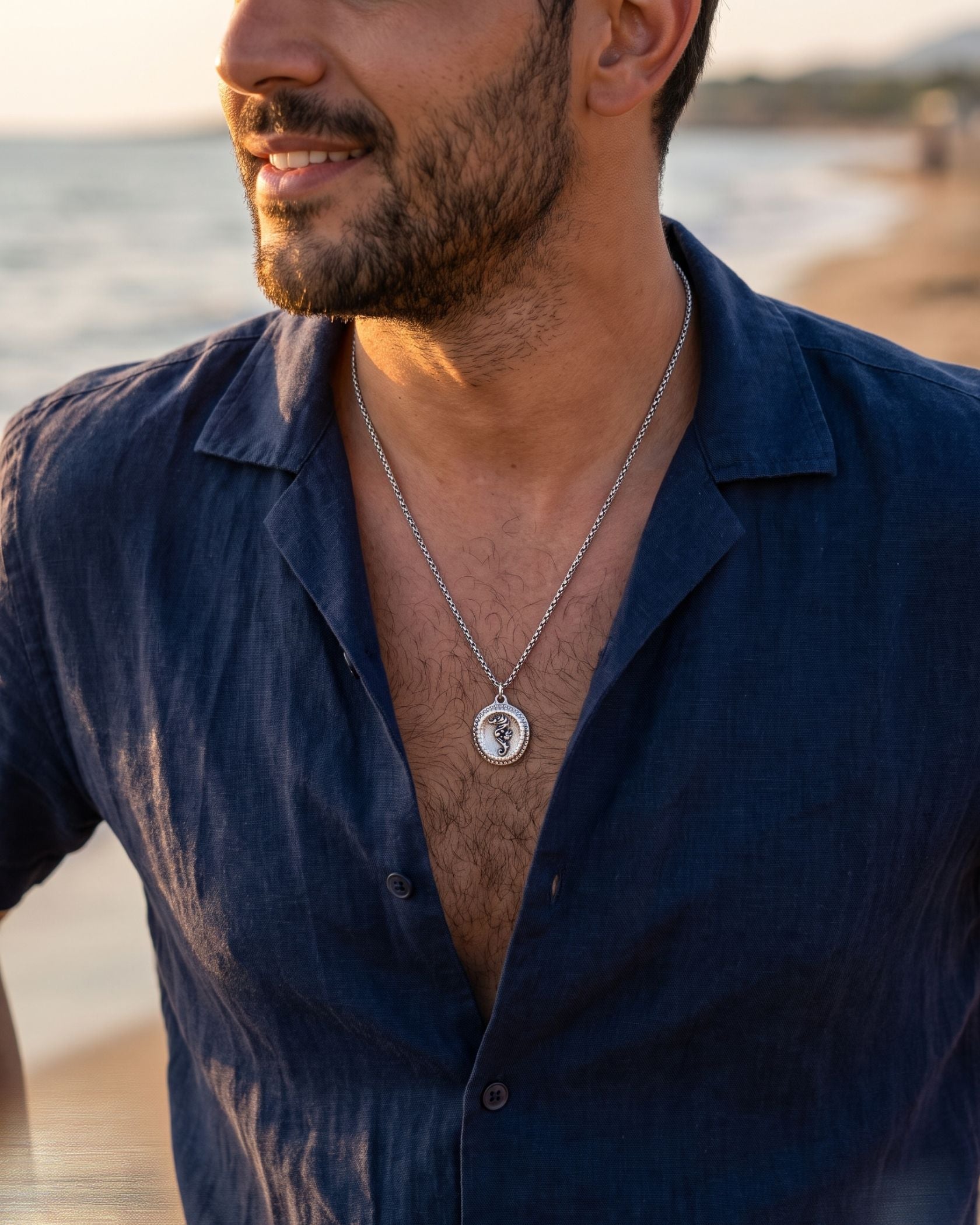 SEAHORSE CHAIN NECKLACE