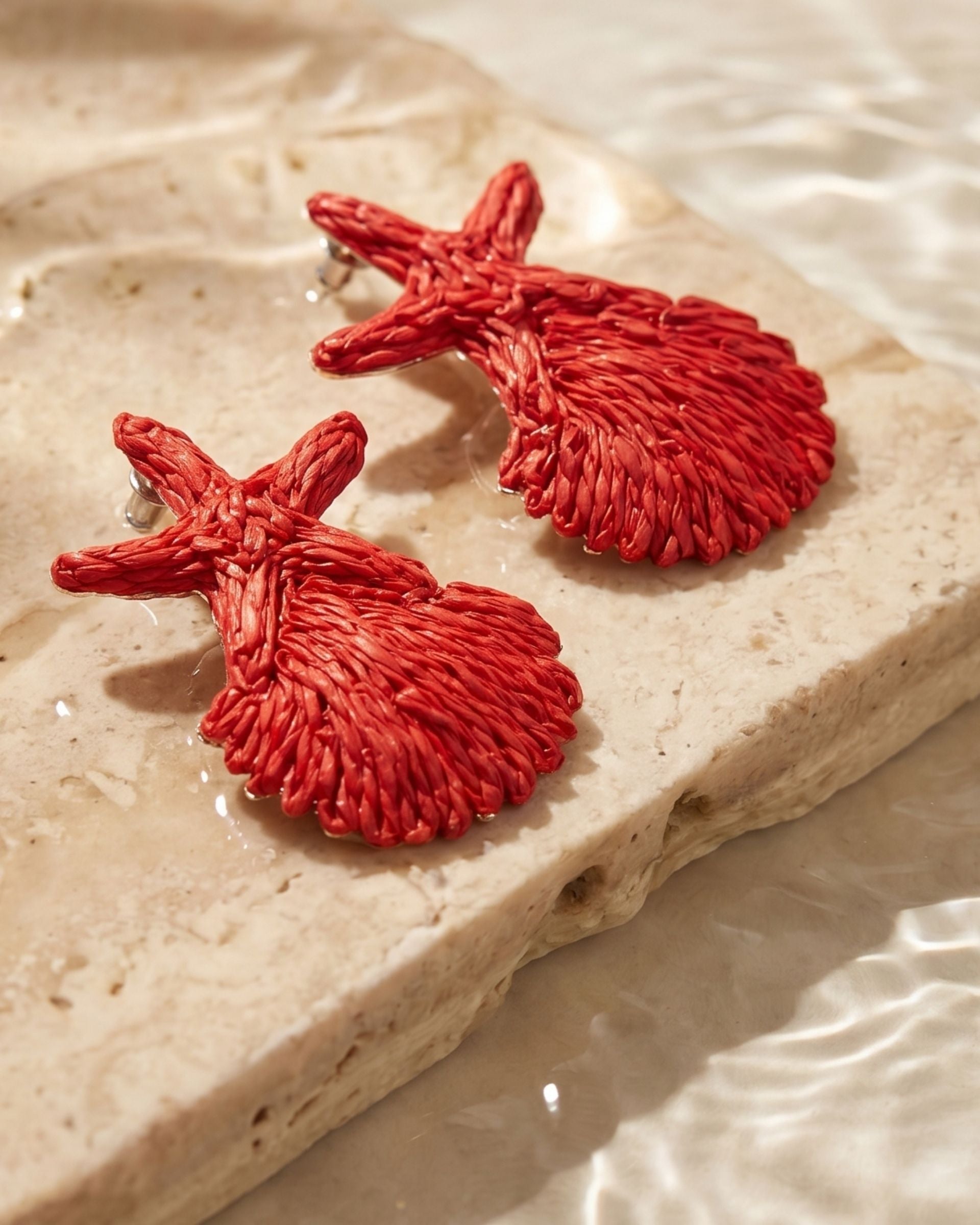 TIDE TREASURE RED EARRINGS