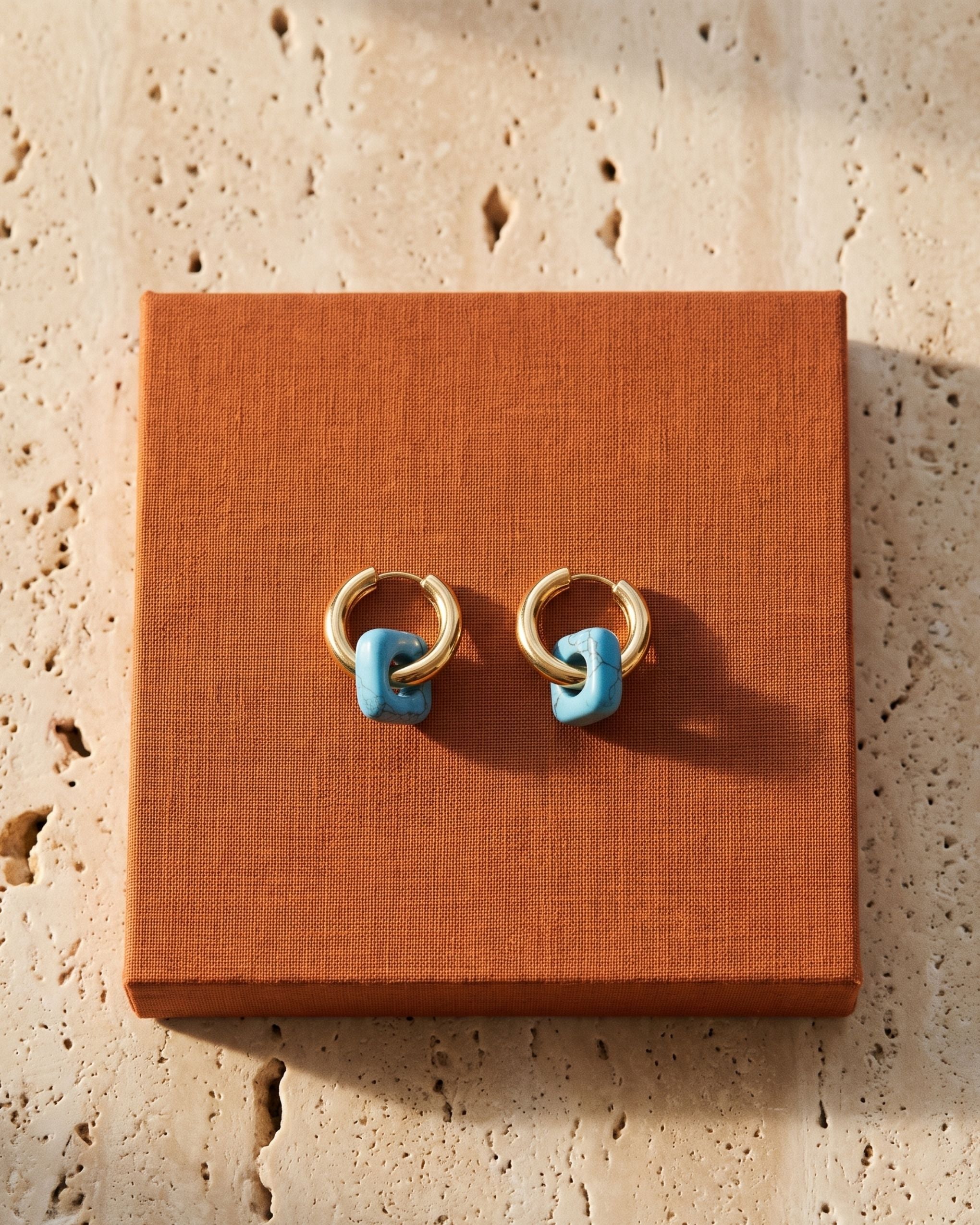 LAGUNA HOOP EARRINGS