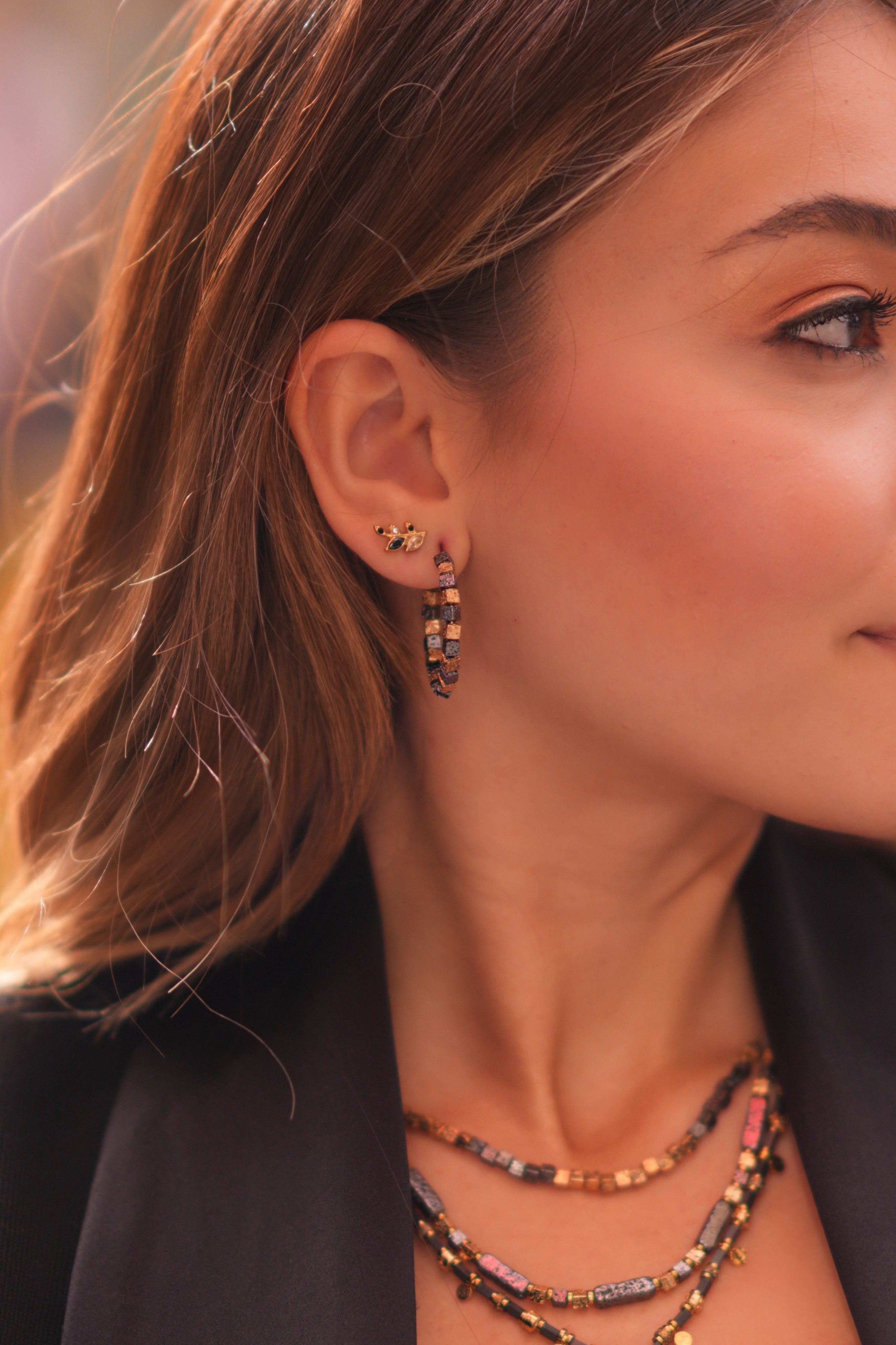 GOLDEN BRICKET HOOP EARRINGS