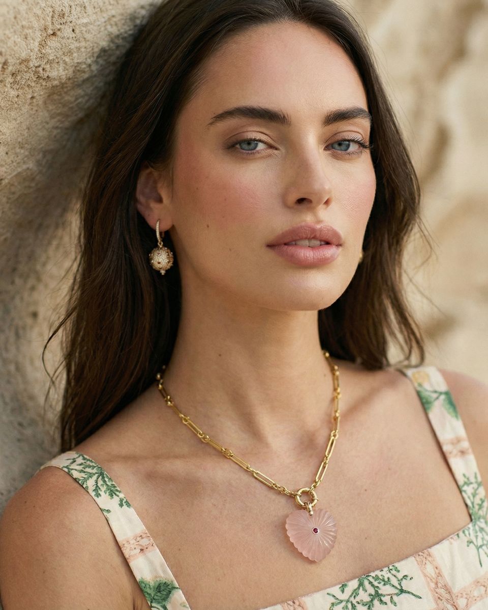 SUNLOVE EXCLUSIVE NECKLACE