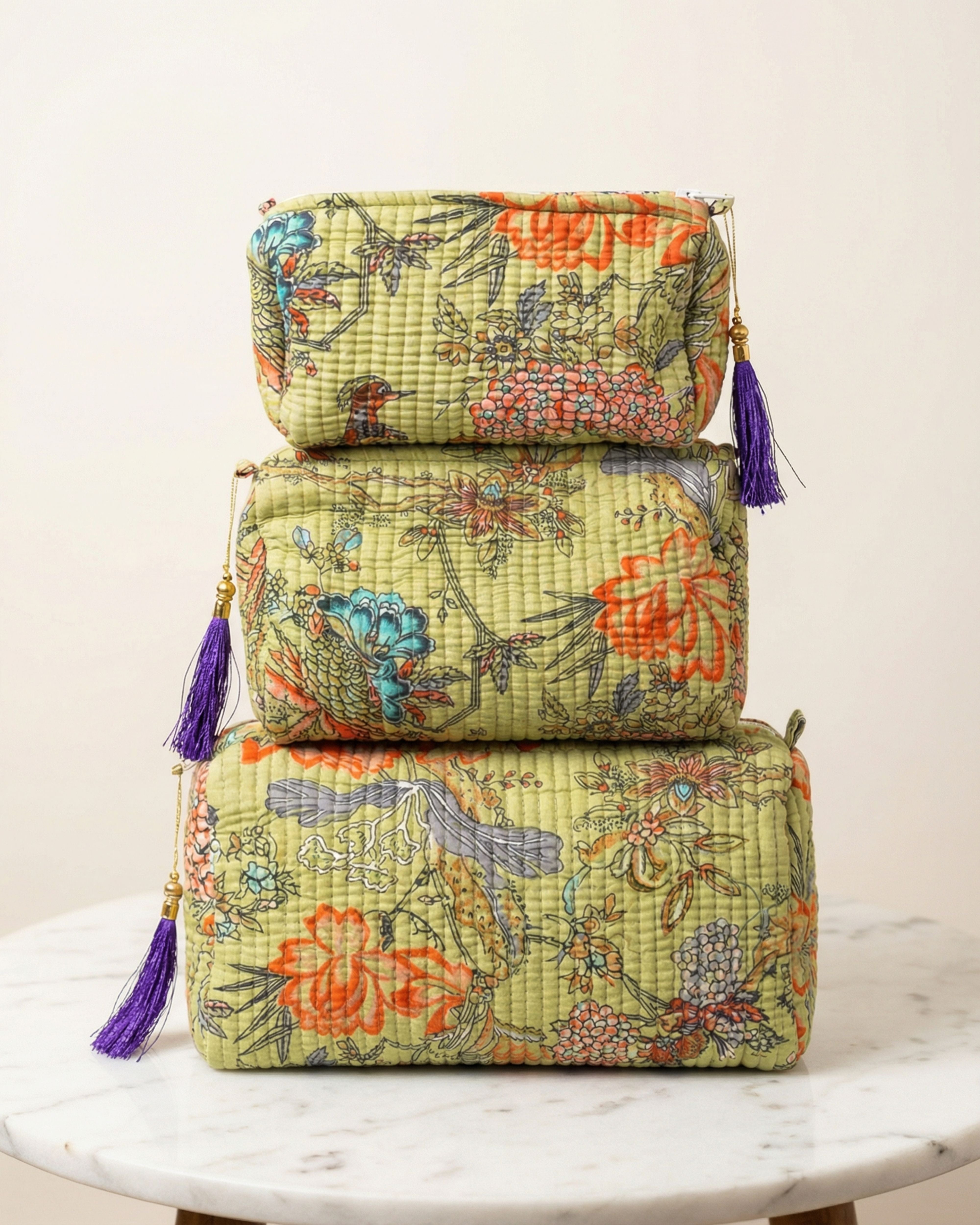 PEACOCK TALES GREEN POUCH SET