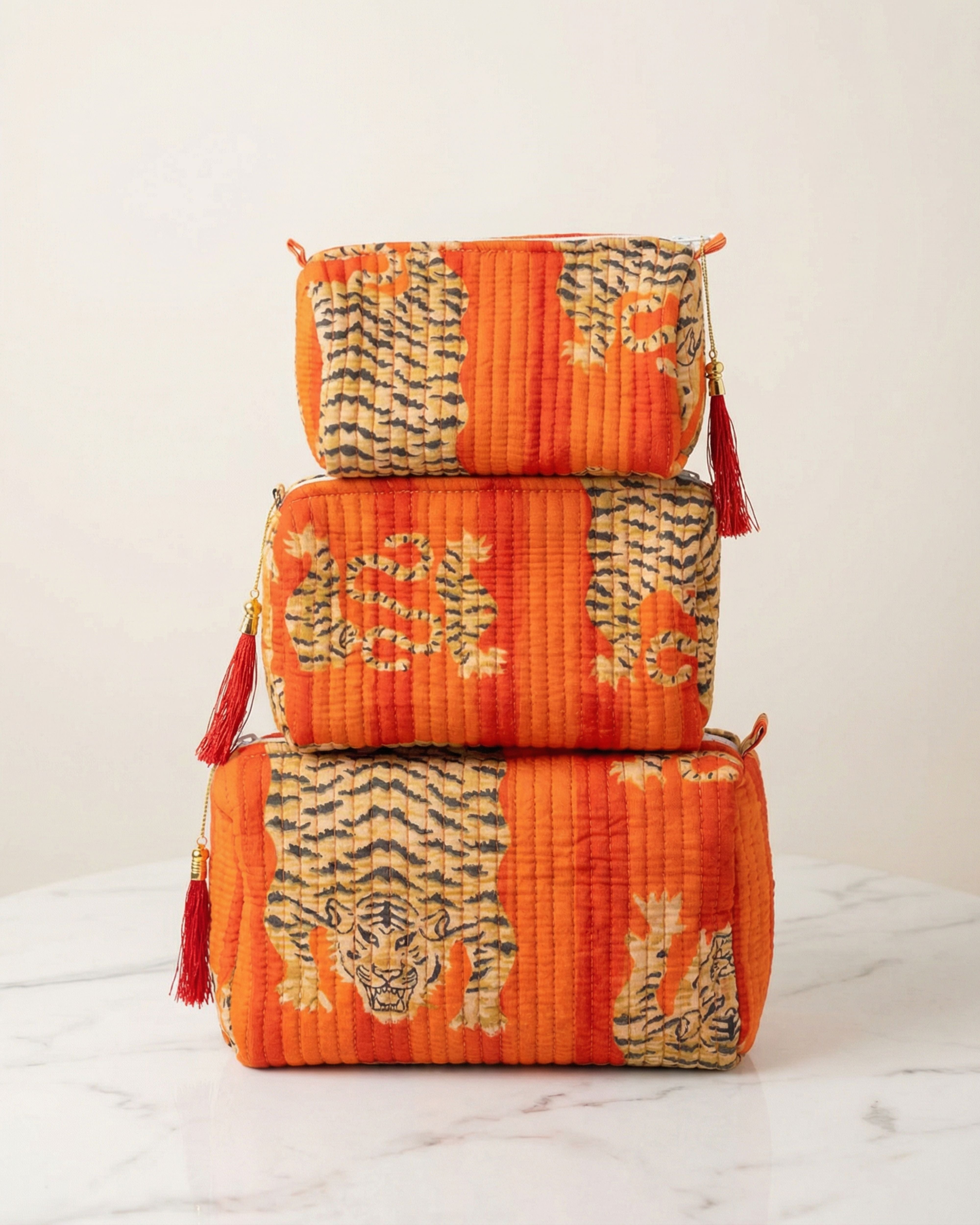 ORANGE TIGER POUCH SET