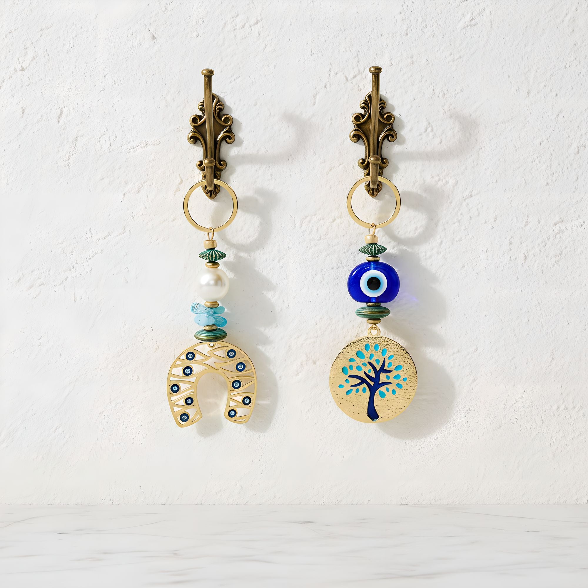 KISMET NAVY HORSESHOE KEYCHAIN / BAG CHARM